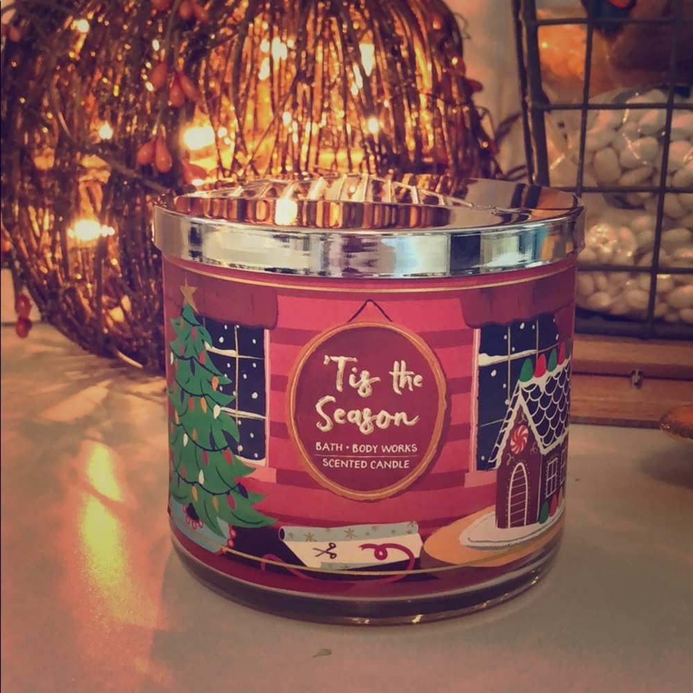 BRAND-NEW ‘Tis the Season Bath & Body Works Candle